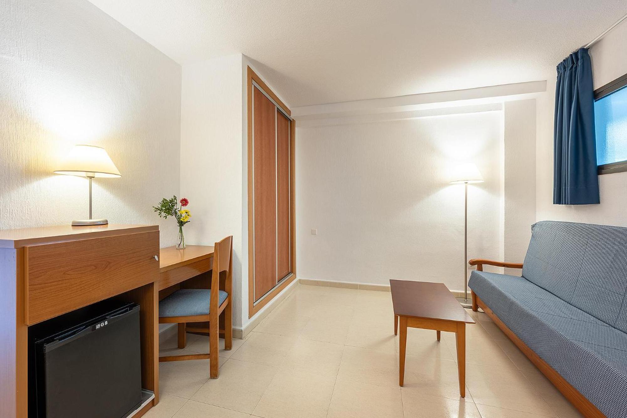 Hotel Playas De 3*